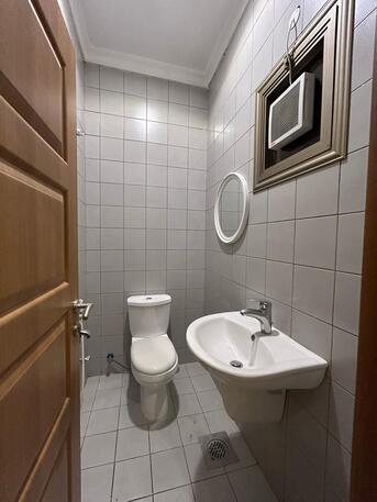 Kuwait City, Apartments/Houses, KWD 600/month,  4 BR,  An Apartment For Rent In Jabriya, Consisting Of A Large Living Room