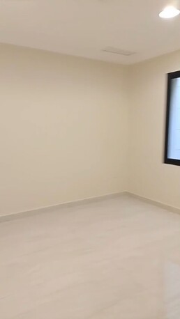 Kuwait City, Apartments/Houses, KWD 650/month,  4 BR,  For Rent, A Ground Floor Apartment In Abu Ftaira