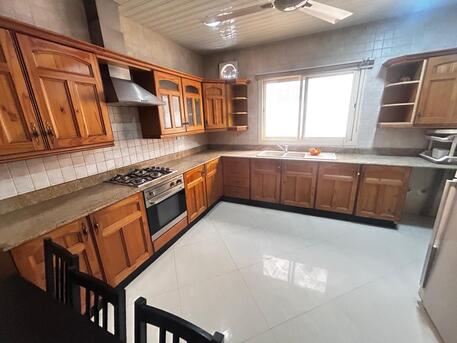 Segaya, Apartments/Houses, BHD 450/month,  3 BR,  SPACIOUS SEMI-FURNISHED 3 BHK APARTMENT FOR  RENT IN SEGAYA--: SUBEER*38185065