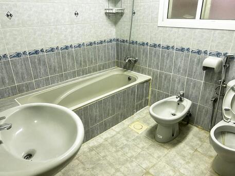 Adliya, Apartments/Houses, BHD 300/month,  3 BR,  SEMI-FURNISHED 3 BHK APARTMENT FOR  RENT IN ADLIYA--: SUBEER*38185065