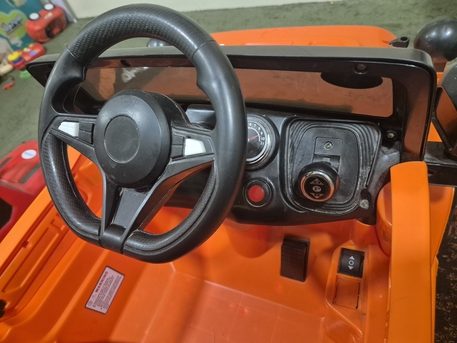 Jubail, Baby & Kid Stuff, SAR 375,  Rechargeable Ride On Jeep With Music And Lights