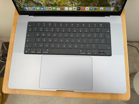 Ad Diriyah, Computers, SAR 5499,  For Graphics Designers -Apple Mac Book Pro Laptop + M1 PRO-Ram 16GB + SSD 512GB- Screen 16