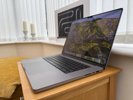 Ad Diriyah, Computers, SAR 5499,  For Graphics Designers -Apple Mac Book Pro Laptop + M1 PRO-Ram 16GB + SSD 512GB- Screen 16