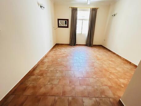 Manama, Apartments/Houses, BHD 250/month,  2 BR,  SEMI FURNISHED 2 BHK APARTMENT FOR  RENT IN BURHAMA[NEAR LULUMALL] -: SUBEER*38185065