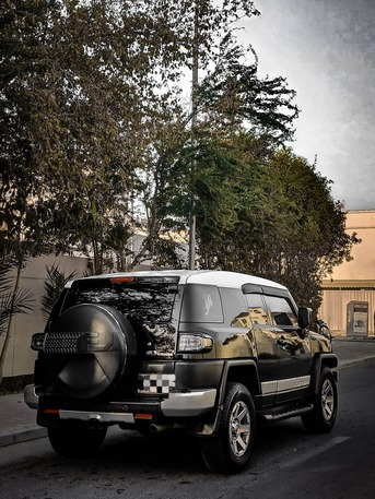 Zinj, Vehicles, Cars & Trucks , BHD 5800,  Toyota FJ Cruiser,  2009,  Automatic,  300000 KM,