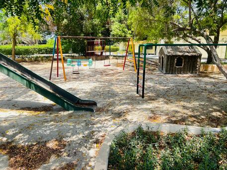 Jannusan, Villas, BHD 500,  SEMI-FURNISHED 3 BHK SINGLE-STORY VILLA FOR  RENT IN  SAAR[JANNUSAN]--: SUBEER*38185065