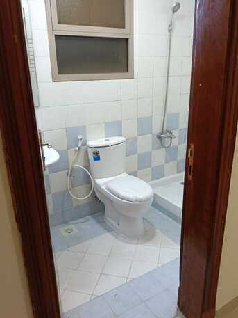 Salmaniya, Apartments/Houses, BHD 260/month,  2 BR,  2 Bedroom Semi Furnished Flat For Rent With Ewa