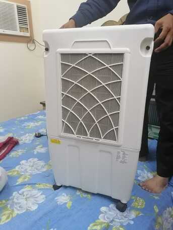 Dammam, Household Items, SAR 550,  I Want To Sale DESERT WATER COOLER VERY SLIDE USE @550/= SR
