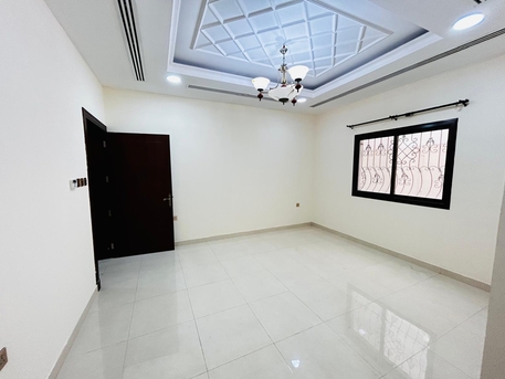 Tubli, Apartments/Houses, BHD 280,  3 BR,  SPACIOUS SEMI FURNISHED 3 BHK APARTMENT FOR  RENT IN TUBLI-: SUBEER*38185065