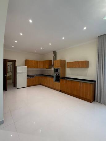 Janabiya, Apartments/Houses, BHD 1100/month,  4 BR,  800 Sq. Meter,  Elevate Your Lifestyle In This Stunning 4-bedroom Semi-furnished Villa In Saar,