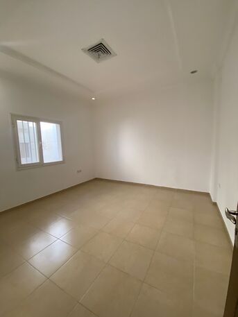 Kuwait City, Apartments/Houses, KWD 650/month,  4 BR,  Apartment For Rent In Salwa Large Spaces