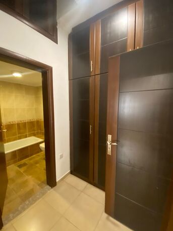 Kuwait City, Apartments/Houses, KWD 650/month,  4 BR,  Apartment For Rent In Salwa Large Spaces