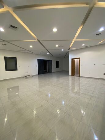 Kuwait City, Apartments/Houses, KWD 1350/month,  5 BR,  For Rent, A Duplex In Al-Fintas Five Rooms On The Ground Floor