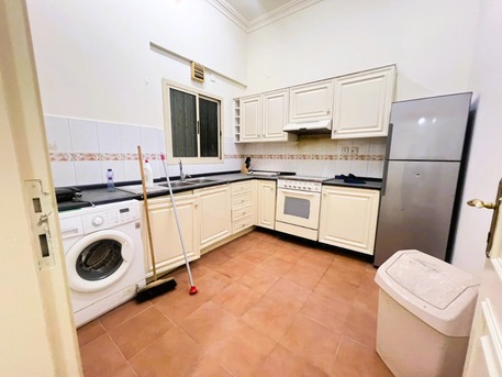 Mahooz, Apartments/Houses, BHD 260/month,  Furnished,  1 BR,  EXCELLENT 1BHK FULLYFURNISHED WITH GYM AND POOL