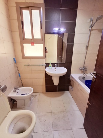 Zinj, Apartments/Houses, BHD 240/month,  Furnished,  1 BR,  All Inclusive Fully Furnished 1 BHK Family Flat With Electricity @parking @240/BD In Zinj