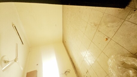 Salmaniya, Apartments/Houses, BHD 180/month,  3 BR,  3 Bedroom Unfurnished Flat For Rent Without Ewa