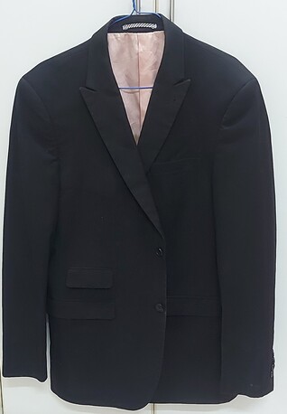Al Aziziyah, Clothing & Accessories, SAR 50,  MEN SUITS / LAB COAT