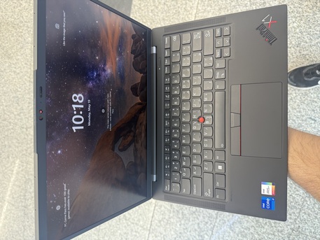 Riyadh, Computers, SAR 4400,  Lenovo Thinkpad X1 Carbon Core I7 13th Gen 16gb/512ssd Totally New