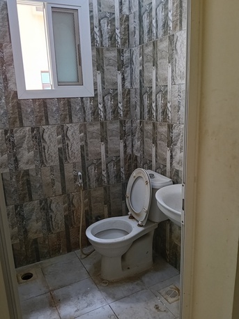 Gudaibiya, Apartments/Houses, BHD 220/month,  2 BR,  2 Bedroom Unfurnished Flat For Rent With Ewa