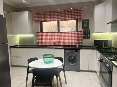 Zahran, Apartments/Houses, JOD 18000/year,  Furnished,  3 BR,  Ground Fully Furinshed 3B Apartment With Baconly And Terrace In 4circle 00962777688956