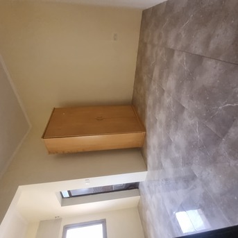 Salmaniya, Apartments/Houses, BHD 170/month,  2 BR,  @3BATHROOM Hall Kitchen Without Electricity