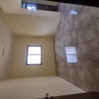 Salmaniya, Apartments/Houses, BHD 170/month,  2 BR,  @3BATHROOM Hall Kitchen Without Electricity