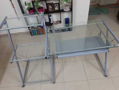Budaiya, Furniture, BHD 15,  Computer Table F Glass Table For Sale Plz WhatsApp 32210802
