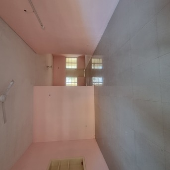 Juffair, Apartments/Houses, BHD 220/month,  3 BR,  &2BATHROOM Hall Kitchen Without Electricity Car Parking