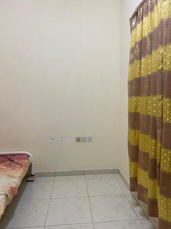 East Riffa, Rooms for Rent, BHD 75/month,  Furnished,  BD75/Full Wall Partition Room For Rent / Kabayan Only