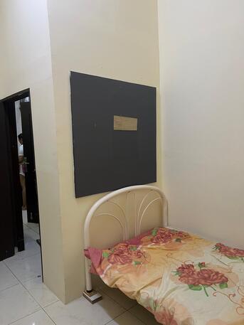 East Riffa, Rooms for Rent, BHD 75/month,  Furnished,  BD75/Full Wall Partition Room For Rent / Kabayan Only