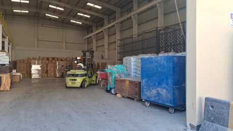 Asker, Warehouses, Warehouse For Rent In Ras Zuwayed Area