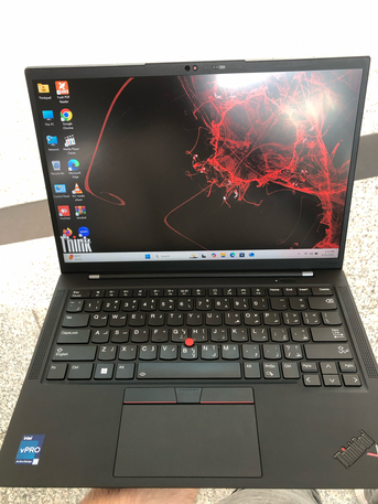 Riyadh, Computers, SAR 4100,  Lenovo Thinkpad X1 Carboon 13th Gen16GB/512SSD