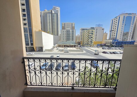 Juffair, Apartments/Houses, BHD 430/month,  Furnished,  3 BR,  Extremely Spacious | Free Wifi & H/k Services | Closed Kitchen | Balcony| Near Rameez Mall