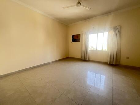 Mahooz, Apartments/Houses, BHD 280/month,  2 BR,  135 Sq. Meter,  2 BHK SEMIFURNISHED BIG HALL AND SPACIOUS ROOMS|BATHROOM