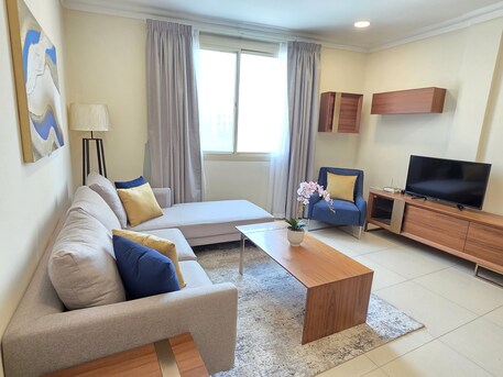 Adliya, Apartments/Houses, BHD 380/month,  Furnished,  2 BR,  Posh Furniture | Classy Finishing | Gas Connection | Closed Kitchen | In Adliya