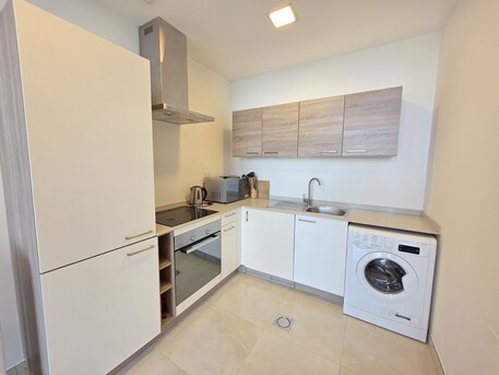 Juffair, Apartments/Houses, BHD 350/month,  Furnished,  1 BR,  Spectacular | Bright & Sunny | Luxury Furniture | Large Balcony | Near Juffair Mall