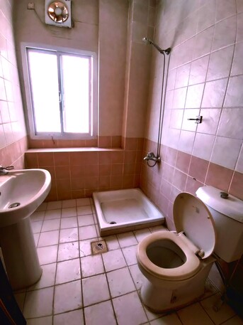 Adliya, Apartments/Houses, BHD 300/month,  3 BR,  150 Sq. Meter,  Spacious 3 BHK  Apartment For Rent In Adliya BD.300/-