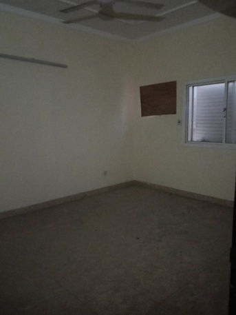 Mahooz, Apartments/Houses, BHD 180/month,  2 BR,  2 Bedroom Unfurnished Flat For Rent Without Ewa