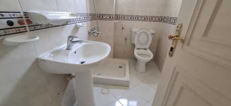 Juffair, Apartments/Houses, BHD 300/month,  Furnished,  2 BR,  Spacious Family Apartment: Housekeeping: Internet: Pool.Gym Etc