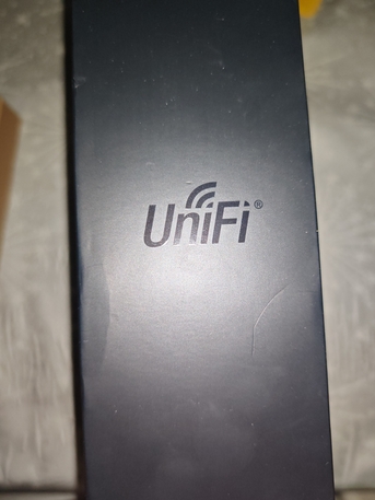 Riyadh, Electronics, SAR 500,  UBIQUITI UniFi SHD