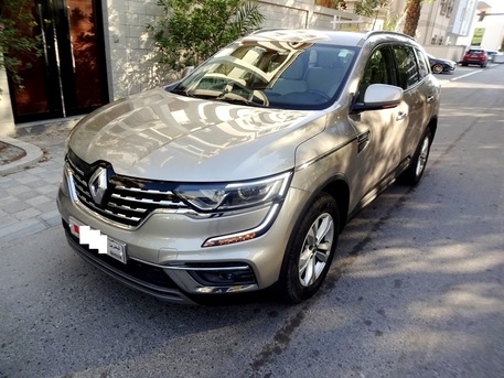Zinj, Vehicles, Cars & Trucks , BHD 4600,  Renault Koleos,  2020,  Automatic,  98000 KM,  Excellent Condition , First Owner, Agency Maintained -  Urgent Sale
