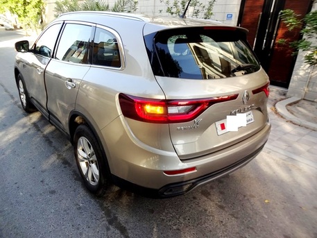 Zinj, Vehicles, Cars & Trucks , BHD 4600,  Renault Koleos,  2020,  Automatic,  98000 KM,  Excellent Condition , First Owner, Agency Maintained -  Urgent Sale