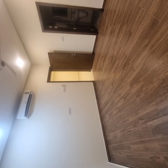 Manama, Apartments/Houses, BHD 350/month,  2 BR,  @3BATHROOM Hall Kitchen Semi Furnished With Electricity Car Parking