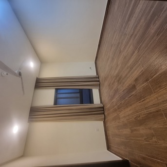 Manama, Apartments/Houses, BHD 350/month,  2 BR,  @3BATHROOM Hall Kitchen Semi Furnished With Electricity Car Parking