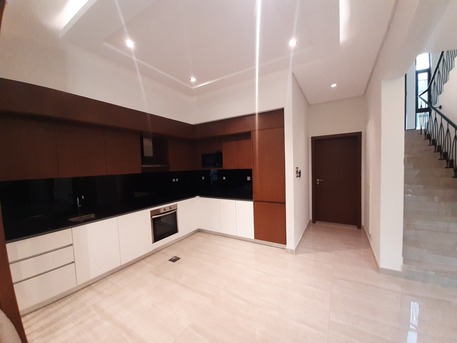 Budaiya, Apartments/Houses, BHD 1100/month,  4 BR,  400 Sq. Meter,  Stunning / Fully Furnished / 4-bedroom Villa