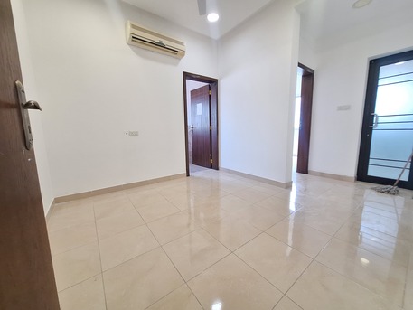 Manama, Apartments/Houses, BHD 210/month,  1 BR,  @1BATHROOM Hall Kitchen With Electricity Car Parking