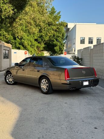Hoora, Vehicles, Cars & Trucks , BHD 2250,  Cadillac DTS,  2011,  Automatic,  70000 KM,    DTS V8 LUXURY CAR Excellent Condition