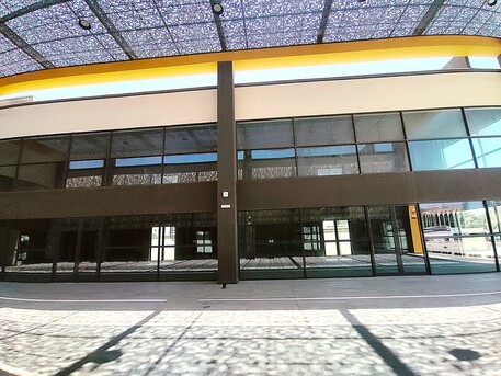 Zinj, Shops, BHD 1200,  227 Sq. Meter,  Commercial Showroom For Rent In Zinj Prime Location BD.1200/-