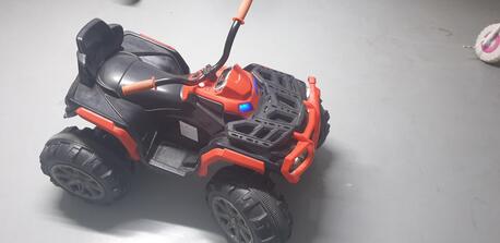 Muharraq, Bicycles, BHD 34,  Kids Big Outdoor Racing Sports CAR