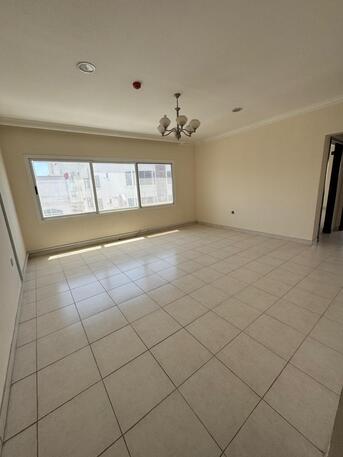 East Riffa, Apartments/Houses, 2 BR,  Flat For Rent In East Riffa ( Near Riffa Mart)